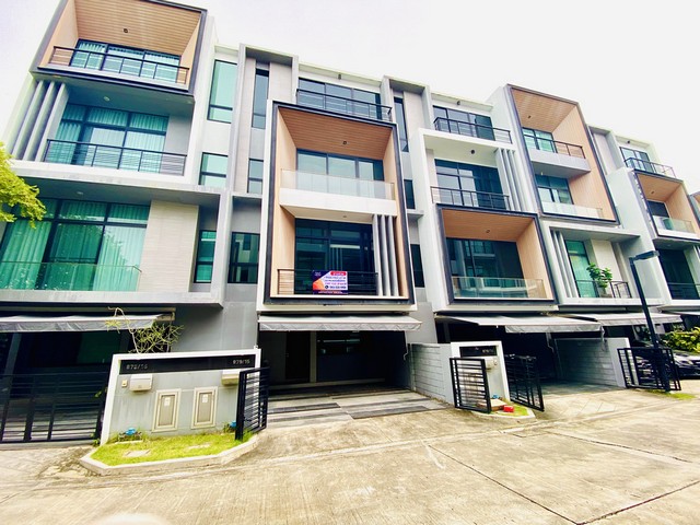 ขาย ทาวน์โฮม 3.5 ชั้น Nirvana Define Rama 9 เนอวานา ดีฟายน์ พระรา ขาย ทาวน์โฮม 3.5 ชั้น Nirvana Define Rama 9 เนอวานา ดีฟายน์ พระรา