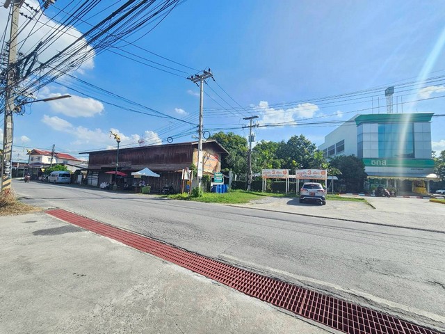 ขายที่เปล่าบ้านหมอสระบุรีติดถนนแถมสิ่งปลูกสร้างบ้านไม้ แหล่งชุมชน ขายที่เปล่าบ้านหมอสระบุรีติดถนนแถมสิ่งปลูกสร้างบ้านไม้ แหล่งชุมชน