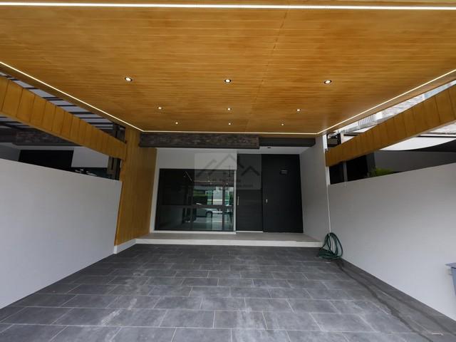 �����ҷ�ǹ���� 3 ��� The Landmark �͡���-����Թ��� ������º���