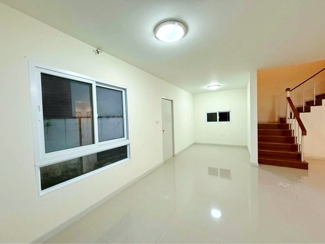 ��Ҵ˷�� ��ꡫ� ˷����ɮ�� 3.2�� ������ ��ҹ����� 2 ��� 50 ��.