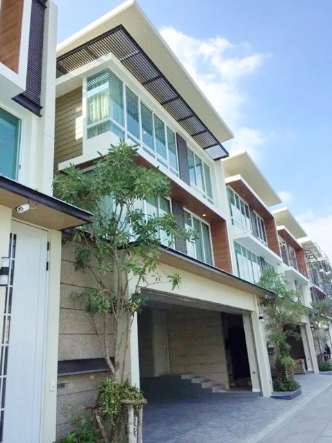 �.�͡�ä�� 1.5��. 3-4�͹ �Թ����� 5-15  BTS �оҹ���� 600�. ��ҹ 