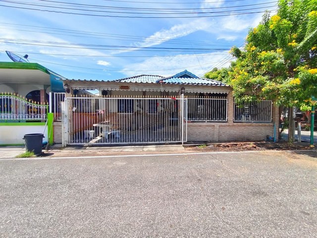 ขายบ้านเดี่ยวชั้นเดียว หลังริม หมู่บ้านสุขใจวิลล่า อ.เมือง ชลบุรี ขายบ้านเดี่ยวชั้นเดียว หลังริม หมู่บ้านสุขใจวิลล่า อ.เมือง ชลบุรี