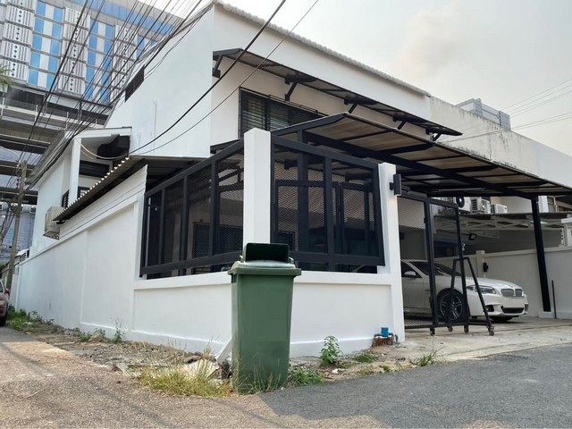 P1745 ขายทาวน์เฮ้าส์ 2 ชั้น ลาดพร้าว 26 ใกล้ MRT ลาดพร้าว 500 เมต P1745 ขายทาวน์เฮ้าส์ 2 ชั้น ลาดพร้าว 26 ใกล้ MRT ลาดพร้าว 500 เมต