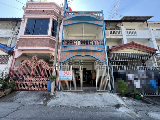 ทาวน์โฮม 3 ชั้น หมู่บ้านโสสุนคร 2 ทุ่งสองห้อง บางเขน กรุงเทพฯ ทาวน์โฮม 3 ชั้น หมู่บ้านโสสุนคร 2 ทุ่งสองห้อง บางเขน กรุงเทพฯ