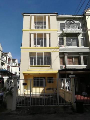 ให้เช่าทาวน์เฮ้าส์ 4ชั้น รีโนเวทใหม่ ซอยวชิรธรรมสาธิต สุขุมวิท101 ให้เช่าทาวน์เฮ้าส์ 4ชั้น รีโนเวทใหม่ ซอยวชิรธรรมสาธิต สุขุมวิท101