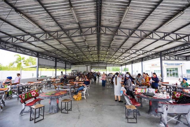 ขายโรงงานพร้อมดำเนินกิจการ (Freehold) 11-2-52 ไร่ อ.บ้านบึง ชลบ ขายโรงงานพร้อมดำเนินกิจการ (Freehold) 11-2-52 ไร่ อ.บ้านบึง ชลบ