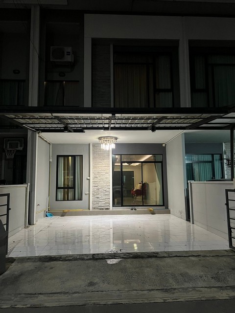 ให้เช่าทาวน์โฮม 3 ห้องนอน Pleno พหลโยธิน-วัชรพล 2 ให้เช่าทาวน์โฮม 3 ห้องนอน Pleno พหลโยธิน-วัชรพล 2