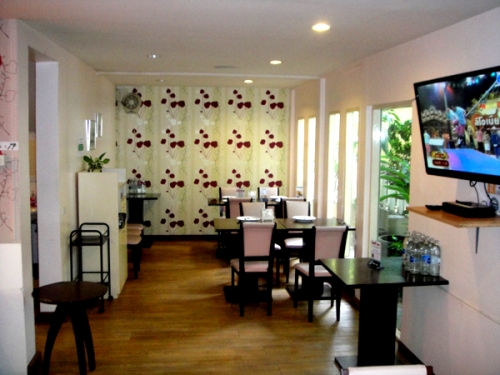 Lease Cafe and Bekery at Si Lom- Surawong Road