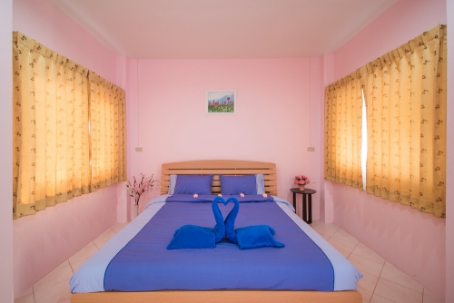 KATA HILL GUESTHOUSE ,ѡ PHUKET ,090-868-2223 ,WWW.CSPHUKET.COM