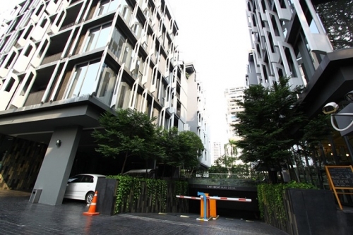 Sell  Siamese GIoia Condo  At Sukhumvit 31   Private Roof Garden 
